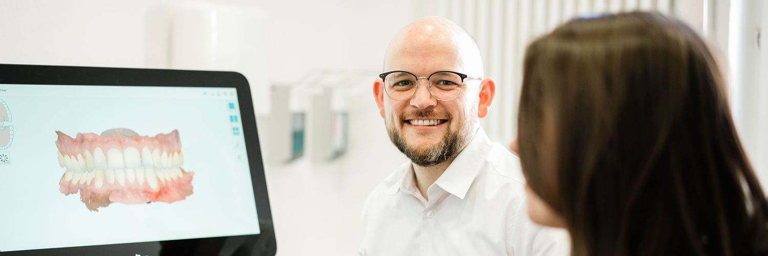 pham-miehe-privatpraxis-invisalign-duesseldorf-gallerie04-v1 pham-miehe- privatpraxis-invisalign-duesseldorf-gallerie04-v1